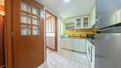 Queens (D3), Condominium #572573871